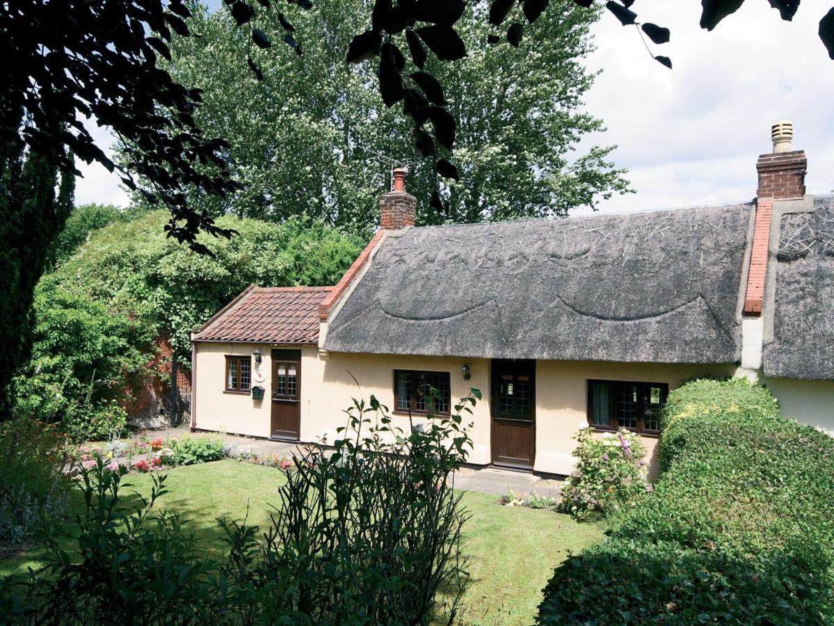 Rose Cottage - E2352 Catfield Exterior photo